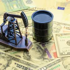 Giá dầu thô có thể kéo dài giảm sau khi Covid-19 Surge, Biden phát biểu